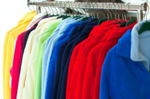 Polary reklamowe z nadrukiem nie tylko jako odzież robocza